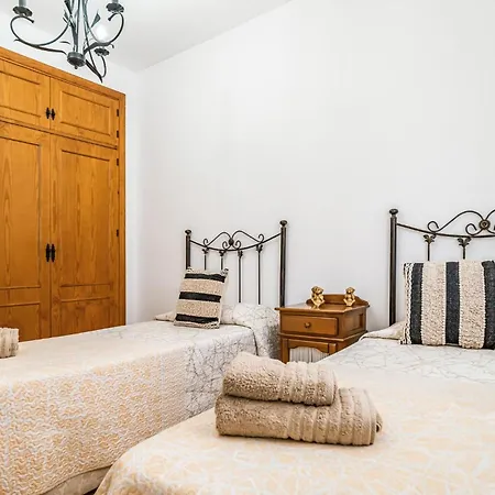 Dom wakacyjny Cozy In Chiclana De La Fronter With Wifi